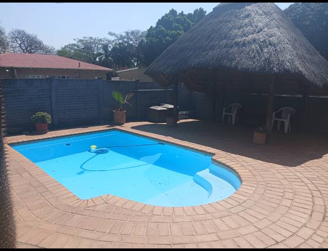 4 BEDROOM HOUSE FOR SALE IN BO-DORP